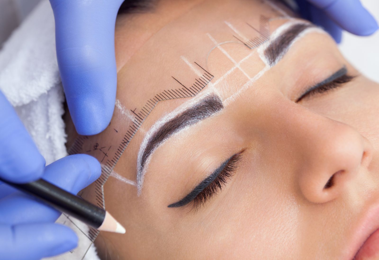 Advantages To Microblading For Perfect Brows