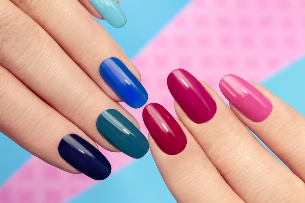 How To Choose Between Gel Acrylic Or Dip Powder Nails