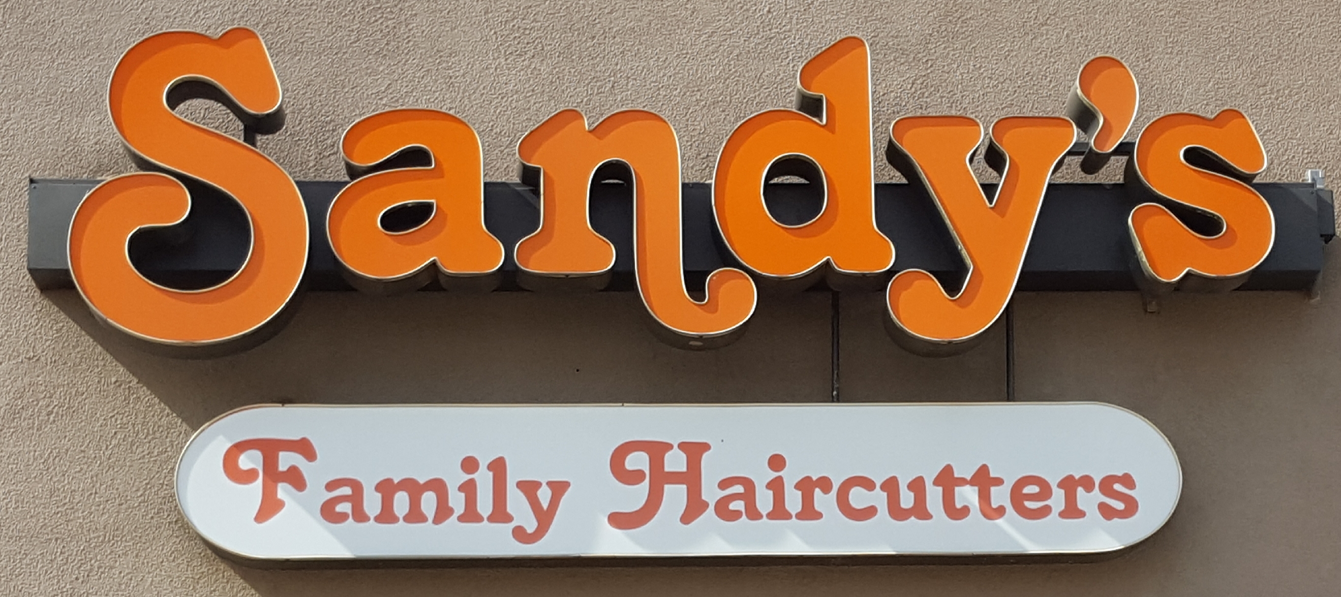 Sandys Family Haircutters